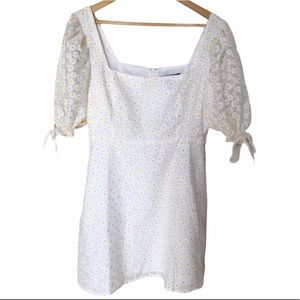 🌈 3/$25 NEW Forever 21 Summer Flower Dress - Medium